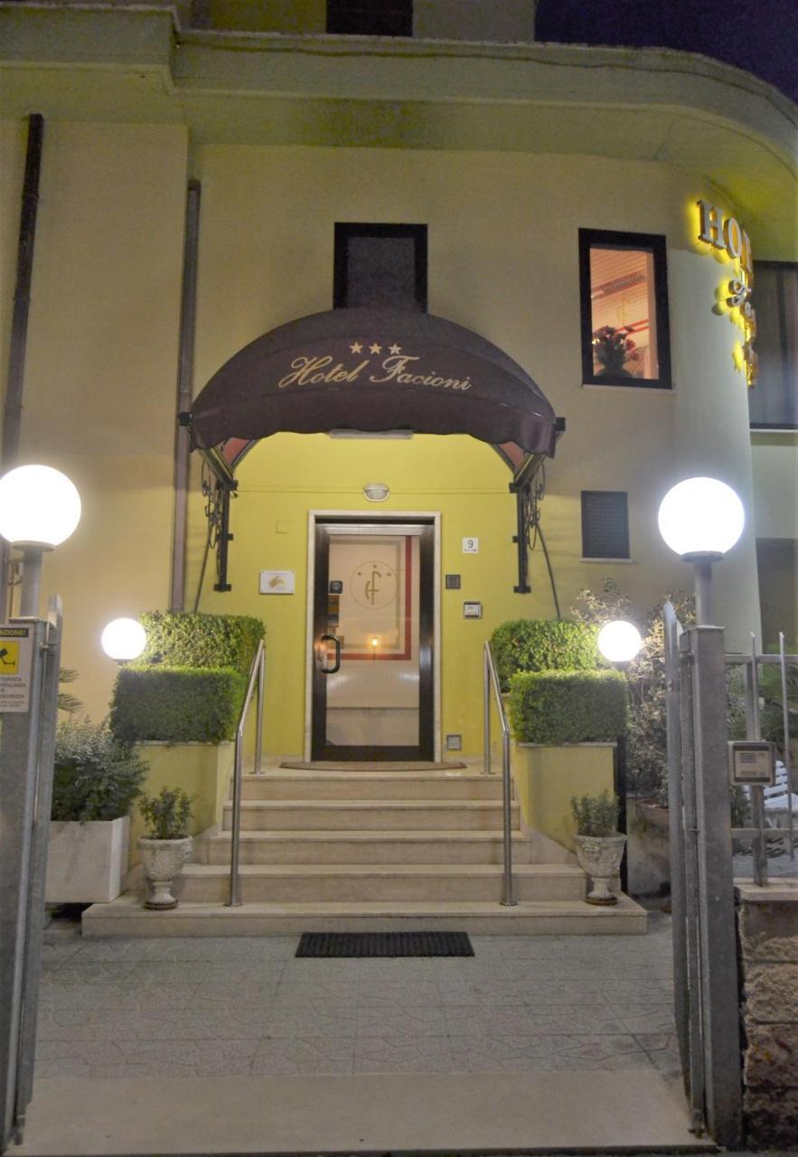 Hotel Facioni Pomezia Luaran gambar