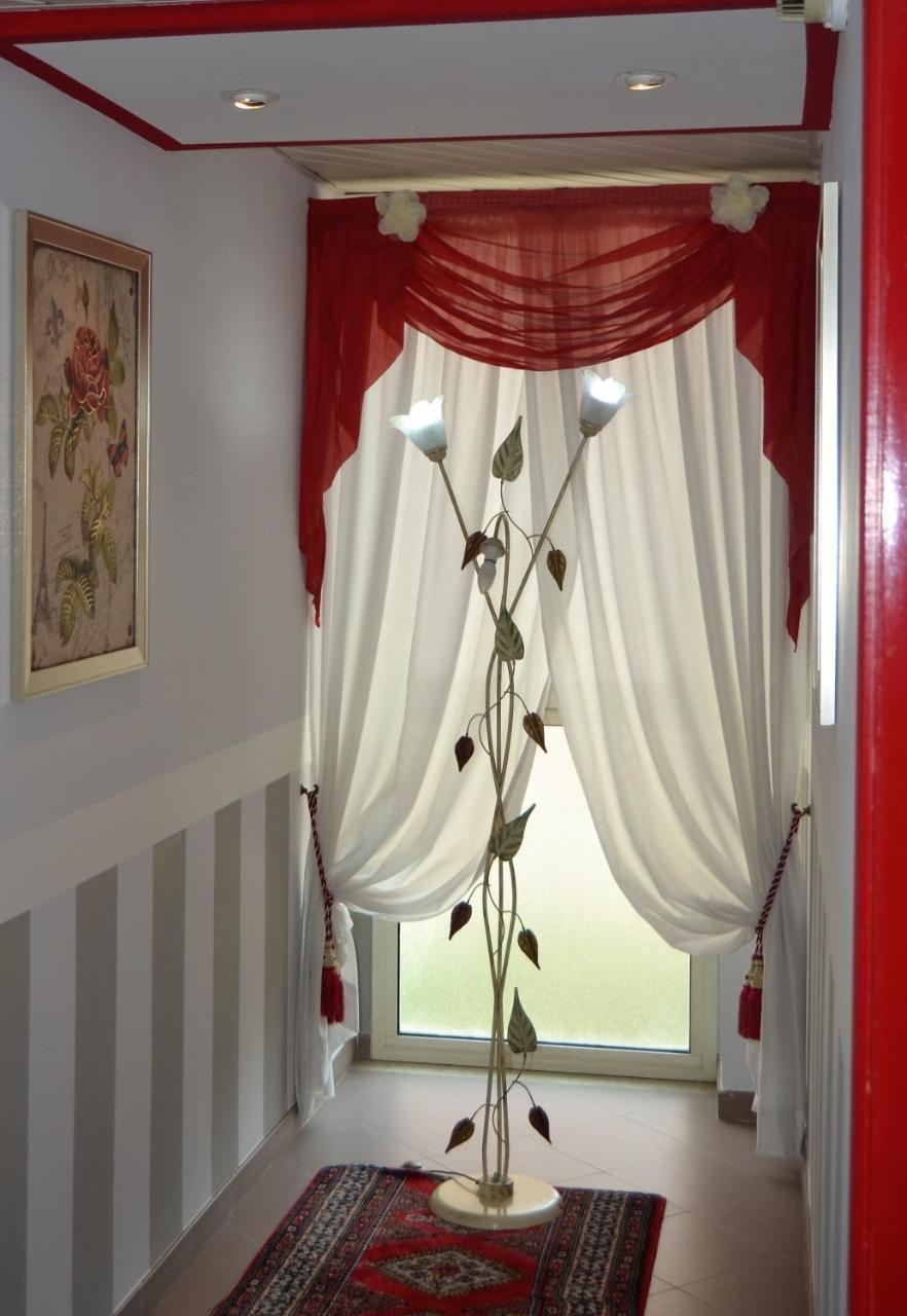 Hotel Facioni Pomezia Luaran gambar